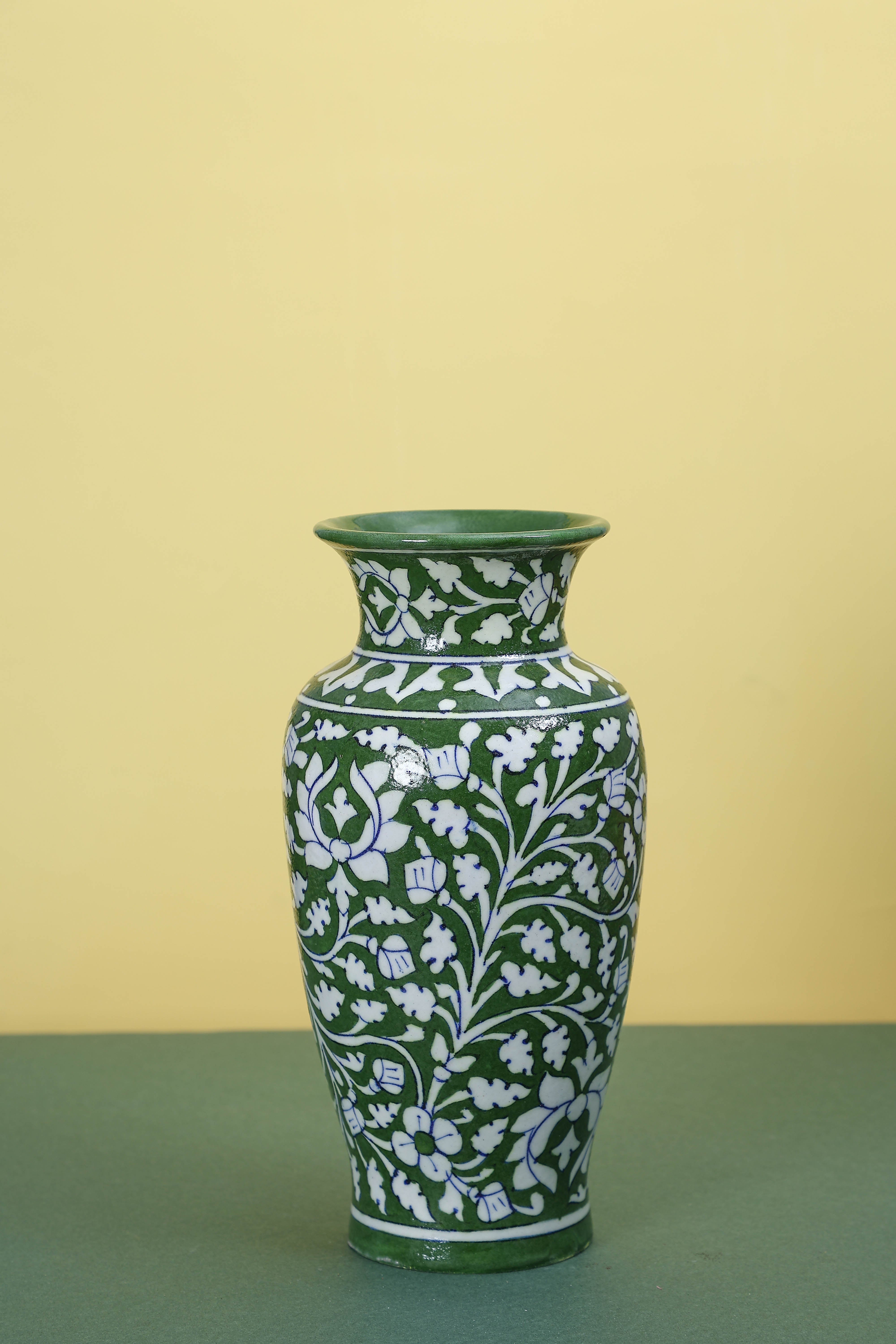 Rajni Vase