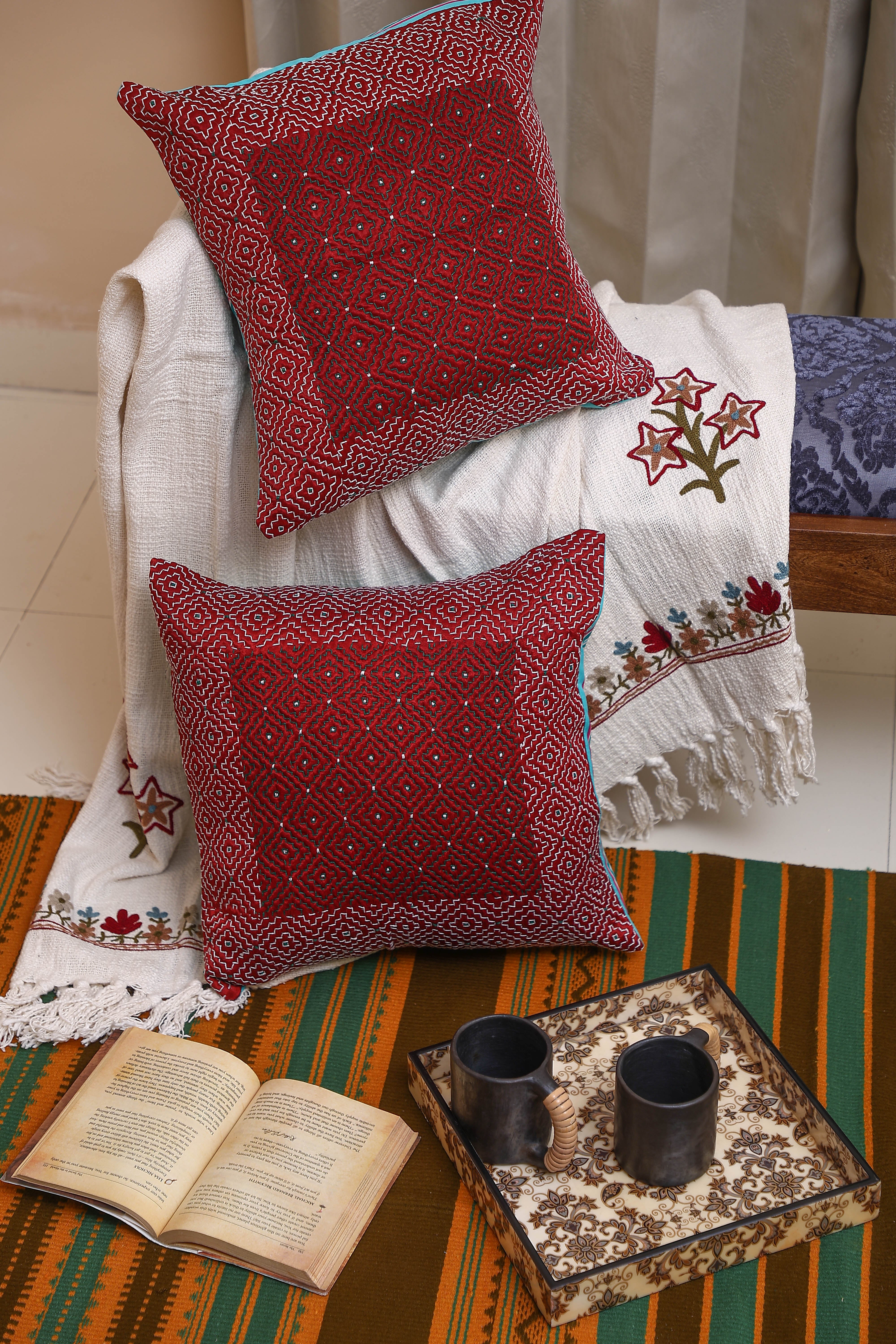 Sangaath Cushion